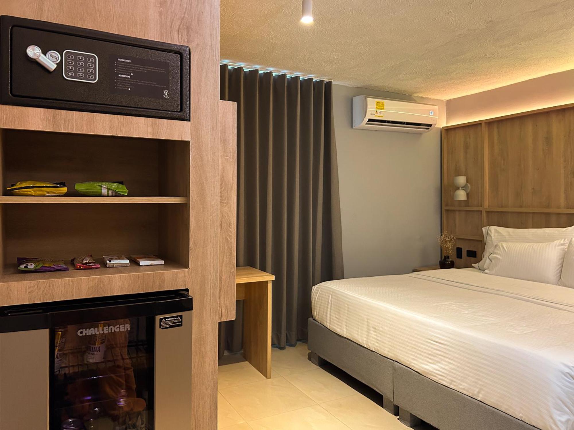 Mood Matuna Hotel Картахена Экстерьер фото